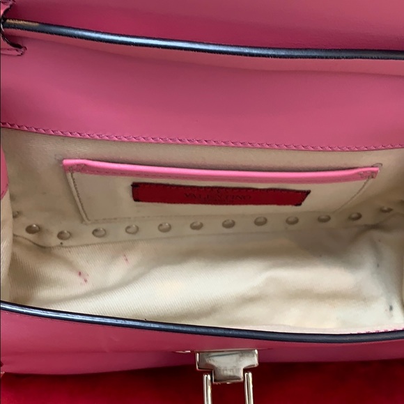 Valentino Rock stud Mini Crossbody in Pink - Picture 6 of 14